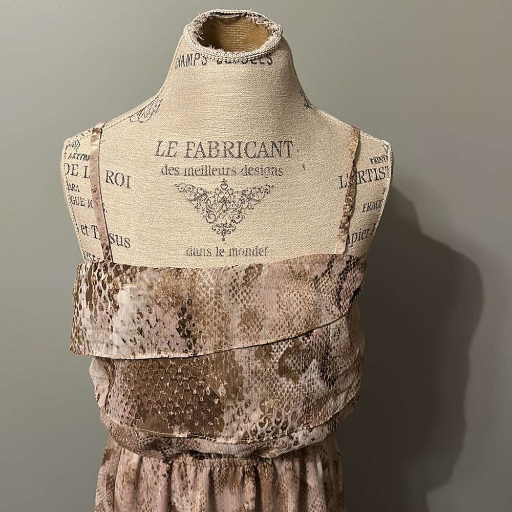 Express snakeprint maxi dress. - Picture 4 of 5